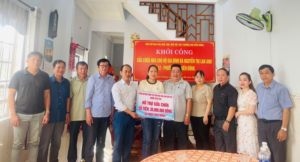 Phường Nại Hiên Đông (quận Sơn Trà) tổ chức khởi công sửa chữa nhà tạm, nhà dột nát cho đối tượng hộ nghèo, hộ cận nghèo trên địa bàn phường