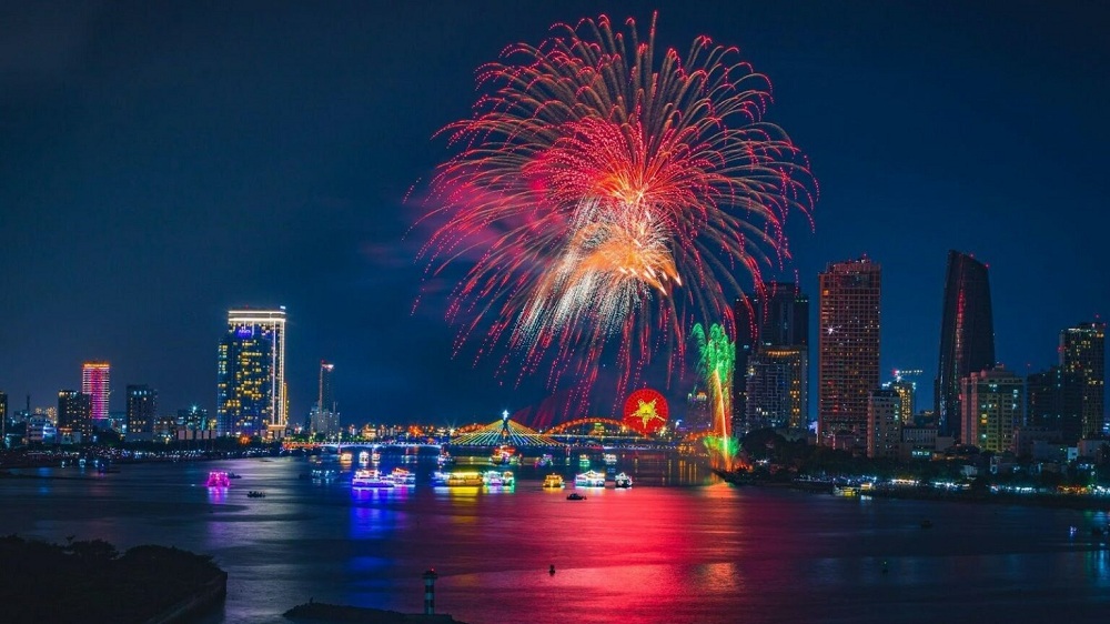 Kiểm soát, cấm các phương tiện neo đậu, hoạt động trên sông Hàn trong thời gian bắn pháo hoa DIFF 2025