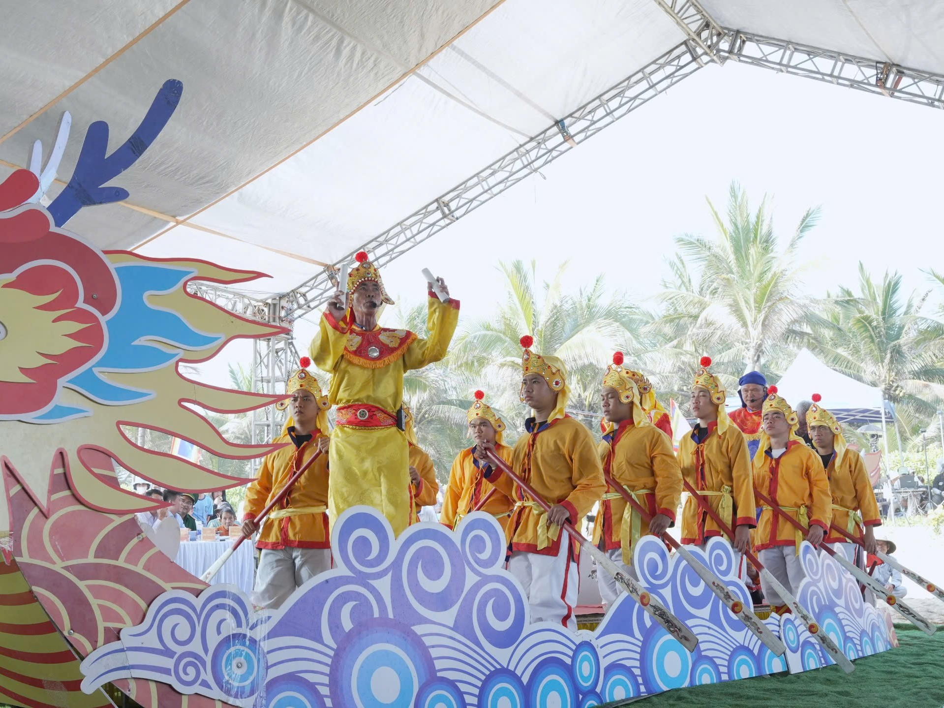 Video: Vững tin vươn khơi đầu xuân mới