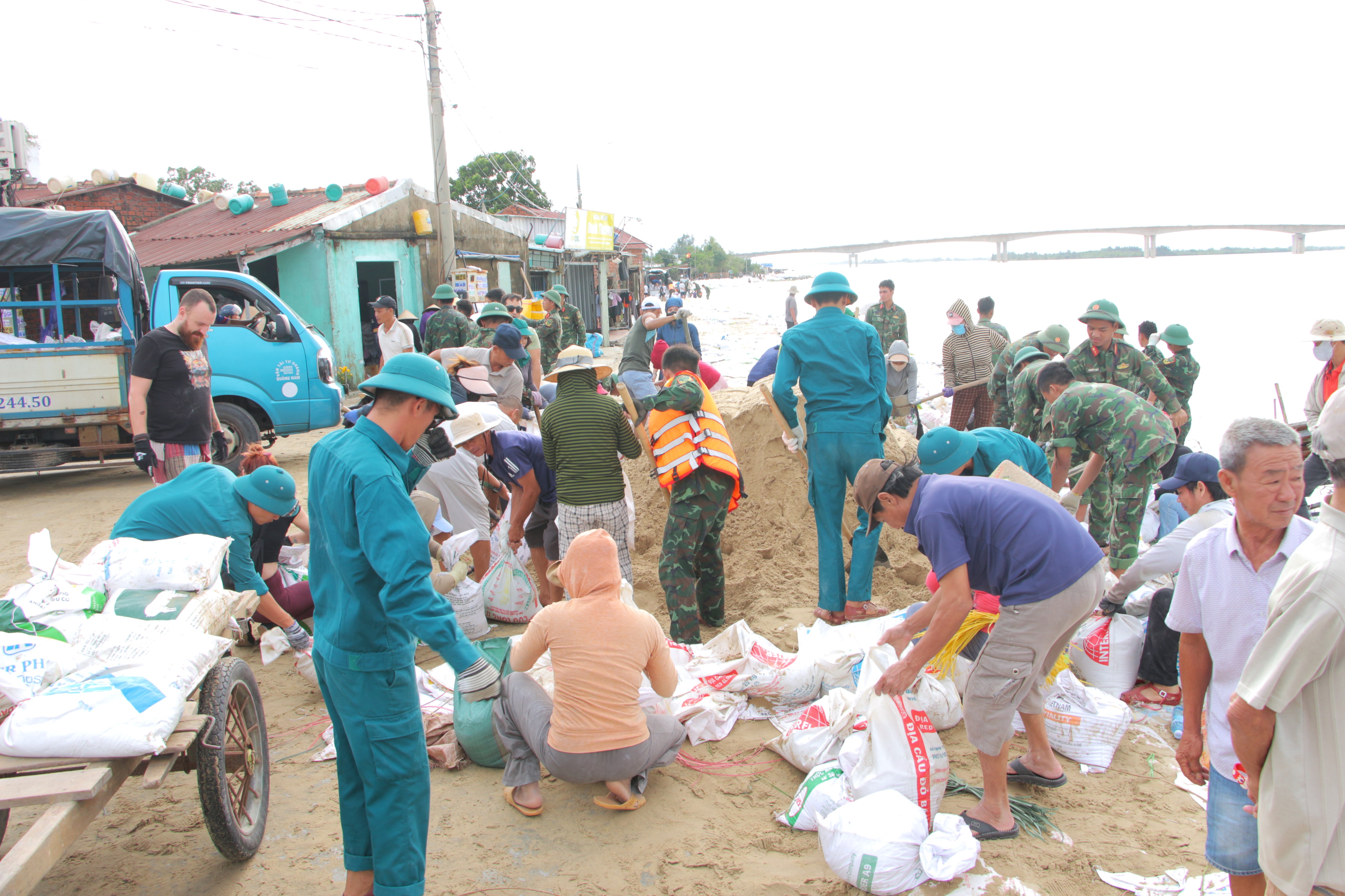 Bố trí nguồn lực khắc phục hậu quả thiên tai