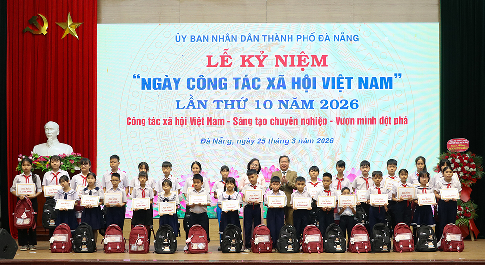 Công tác xã hội là trụ cột quan trọng của hệ thống an sinh hiện đại