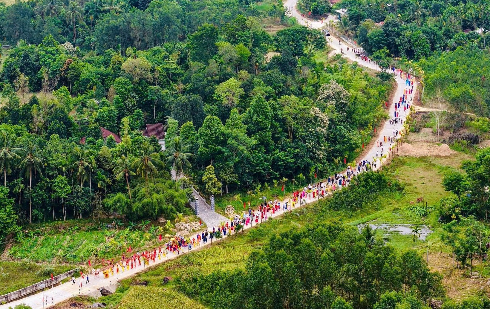 Lễ rước sắc tại Lễ hội Kỳ Yên làng Hội An