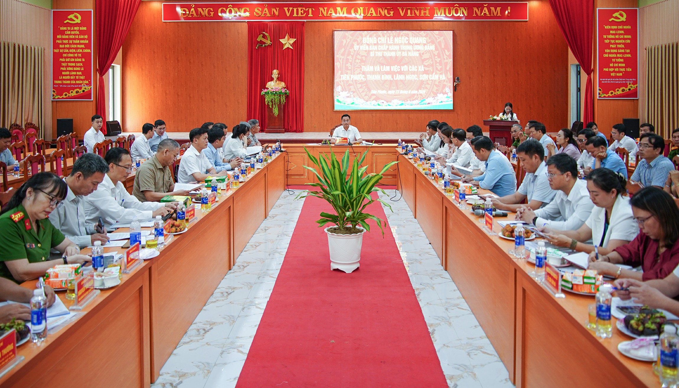 Bí thư Thành ủy Lê Ngọc Quang làm việc với các xã Tiên Phước, Thạnh Bình, Lãnh Ngọc, Sơn Cẩm Hà