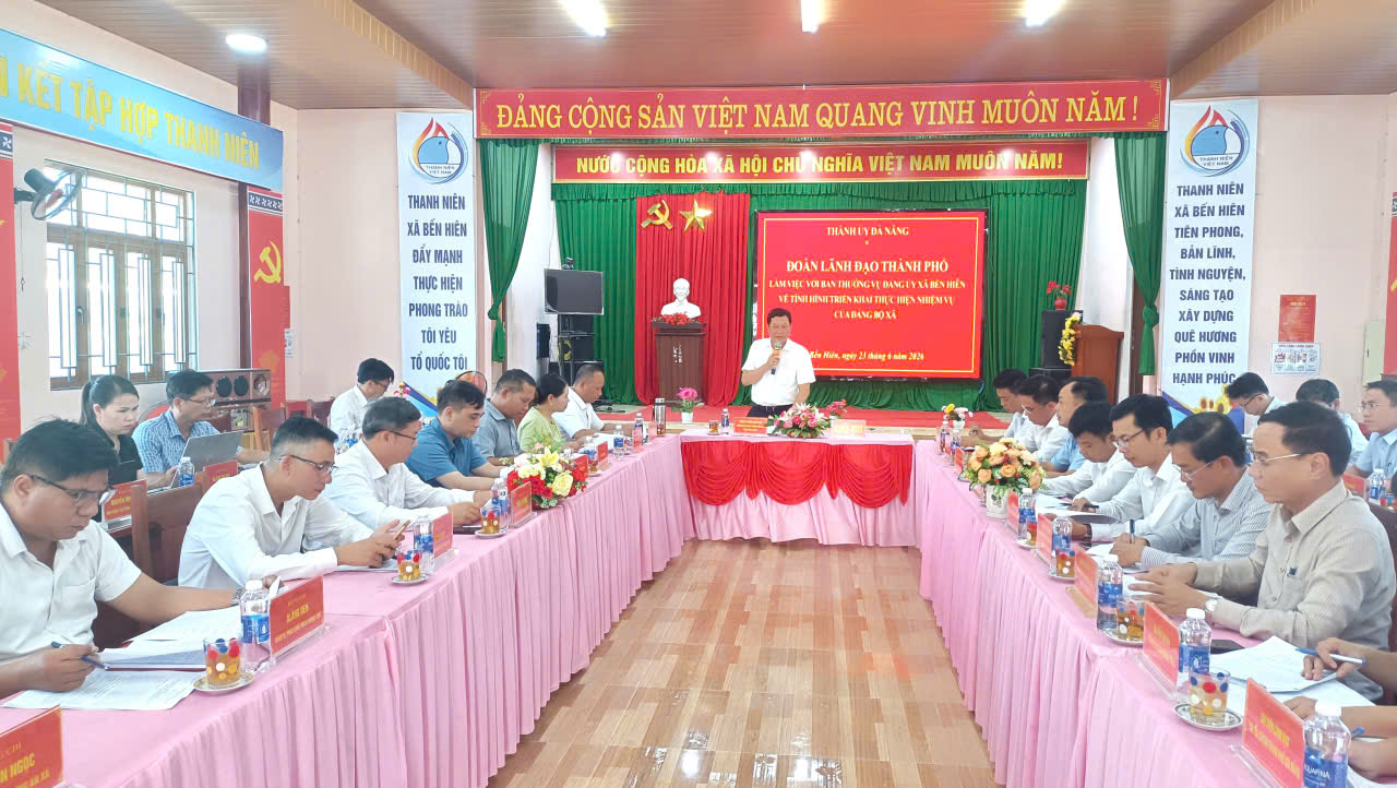Phó Chủ tịch Thường trực HĐND thành phố&nbsp;Trần Phước Sơn làm việc với xã Bến Hiên