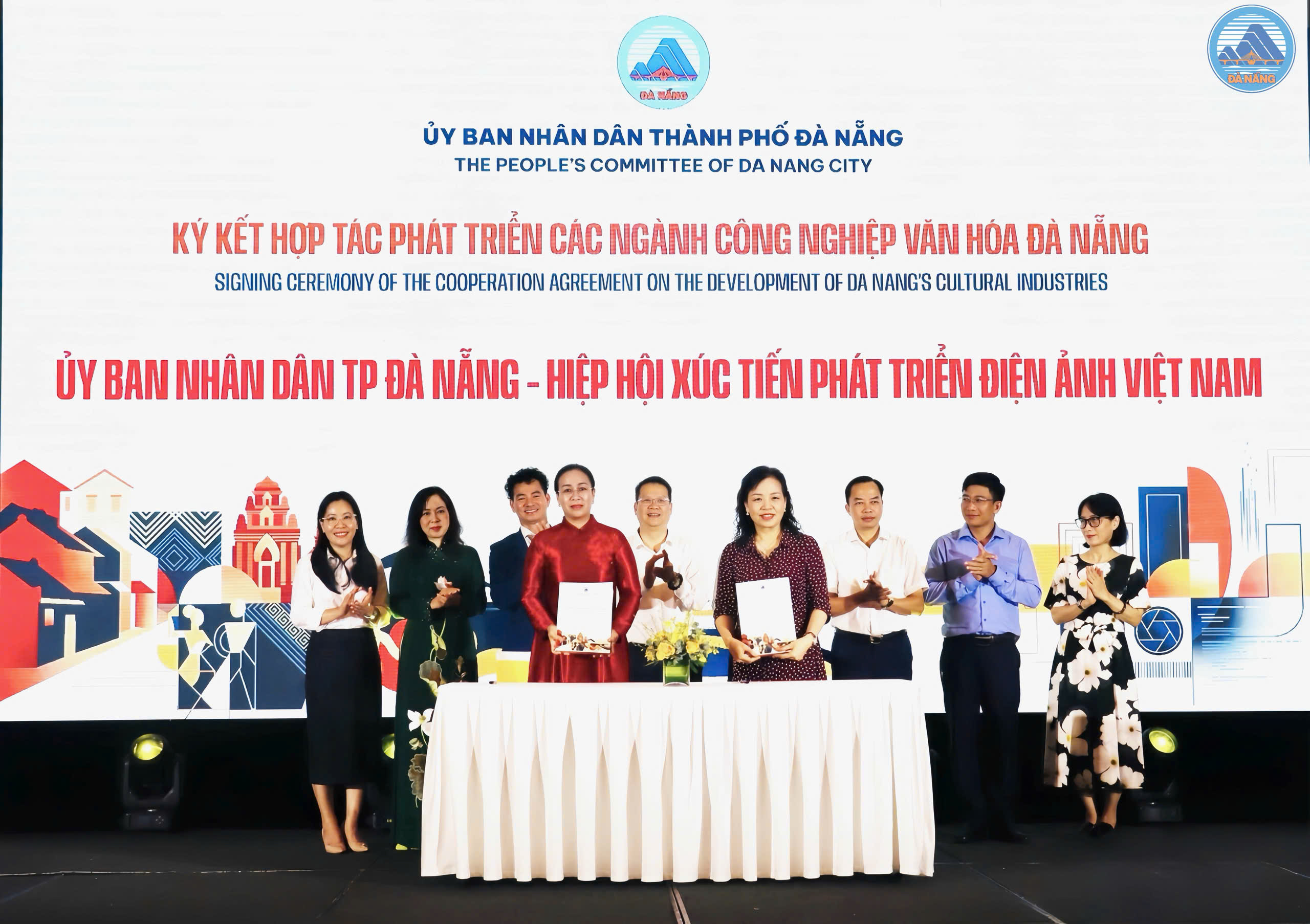 Thúc đẩy công nghiệp văn hóa trở thành ngành kinh tế quan trọng